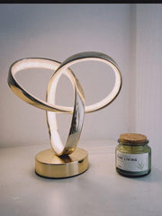 Lumière - Elegante LED Tafellamp met Siliconen Accent