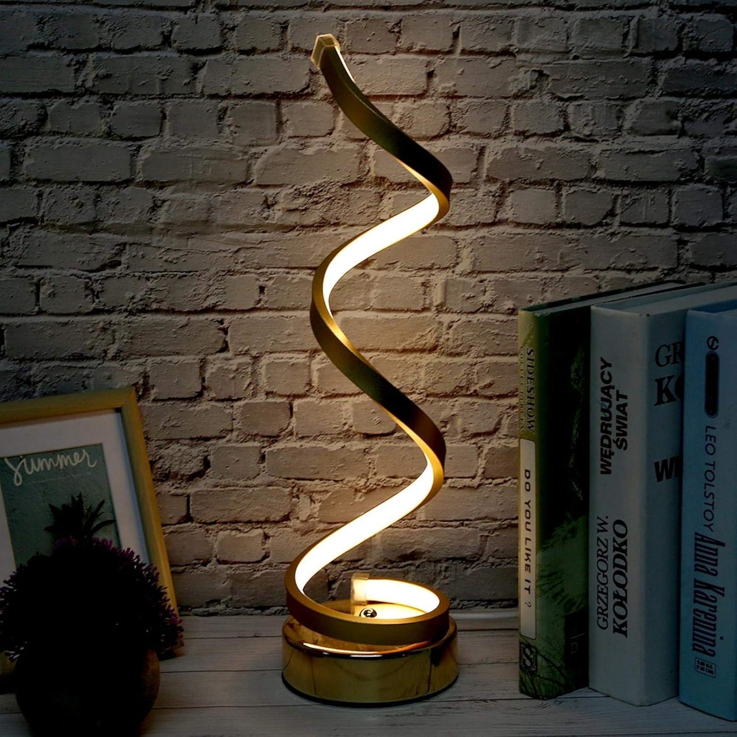 Illumina - Witte Spiraallamp voor Modern Interieur