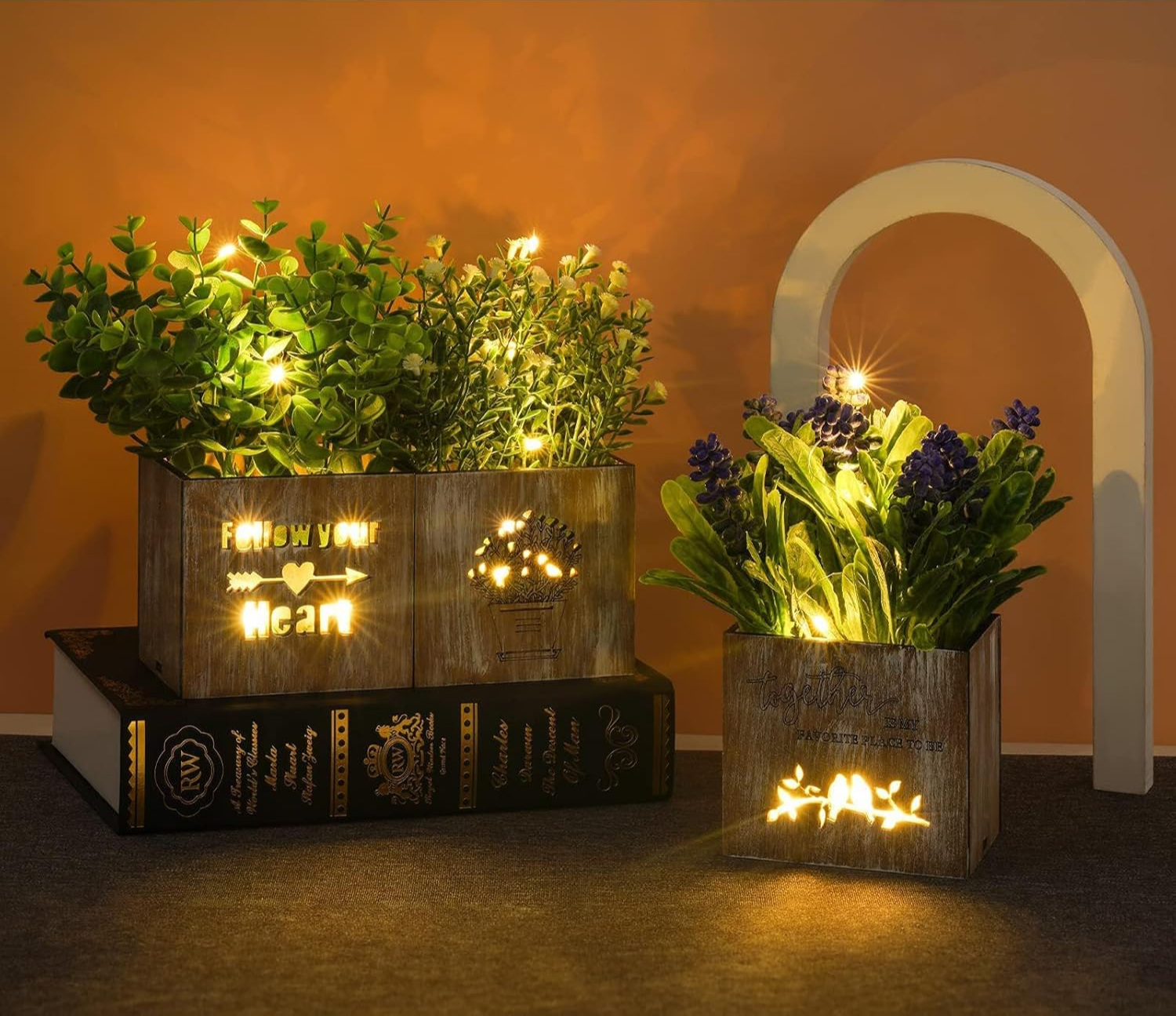 Glowflora - Trio van LED Kunstplanten met Houten Potten