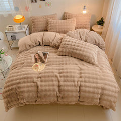 Cloudrest - Beddegoedset van Faux Konijnenbont