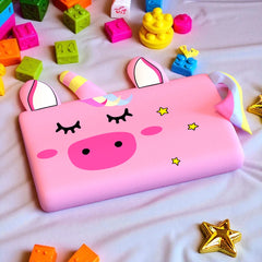 Dreamicorn - Kinderkussen met Friemelstaart en Unicorn Design