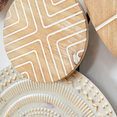 ChronoSphere – Nordische Metalen Wandklok met Stille Secondewijzer