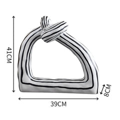 NordicKnot - Abstract Handgeschilderde Keramische Sculptuur