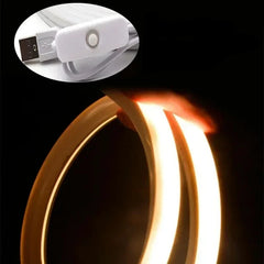 AuraClock - Creatieve Stille Wandklok met Lamp voor de Woonkamer