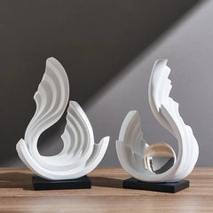 NordicSculpt - Minimalistisch Harsbeeld voor Planken & Bureaus