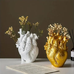Loveform - Hartvormige Resin Vaas, Persoonlijke Touch voor Je Interieur