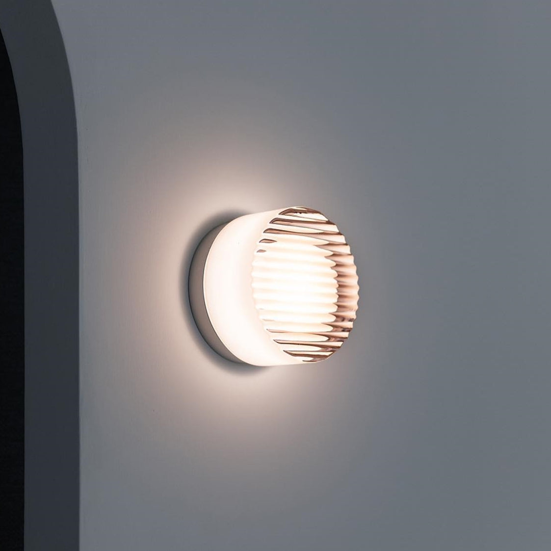 LumaLine - Minimalistische LED Wandlamp