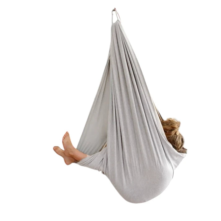 CuddleSwing – Stoffen Indoor Schommel voor Kinderen
